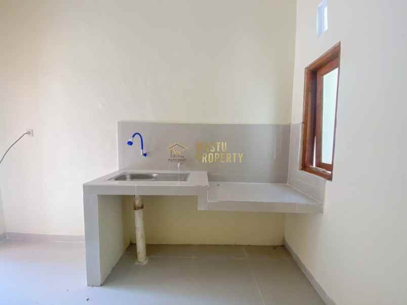 dijual rumah moyudan