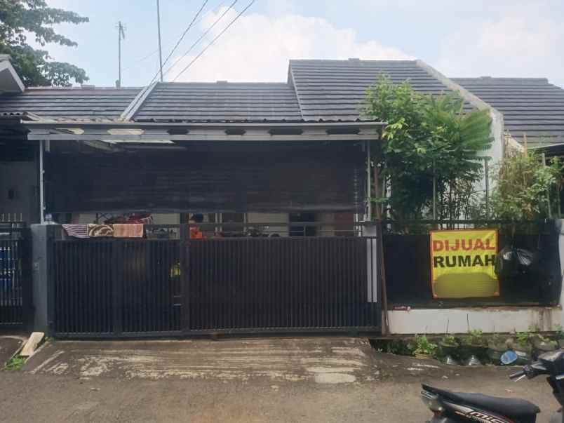 dijual rumah murah komplek the green padasuka bandung