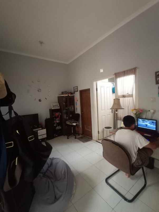 dijual rumah murah komplek the green padasuka bandung