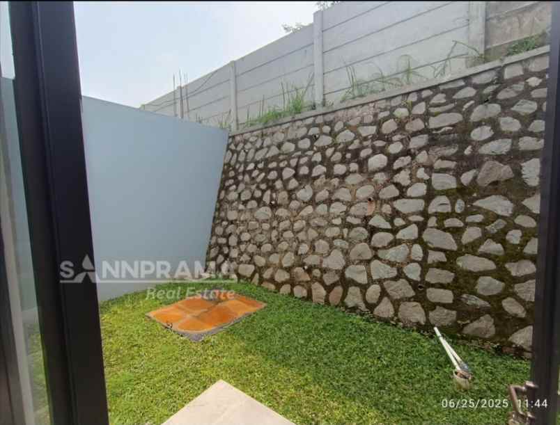dijual rumah nagrak gunung putri bogor