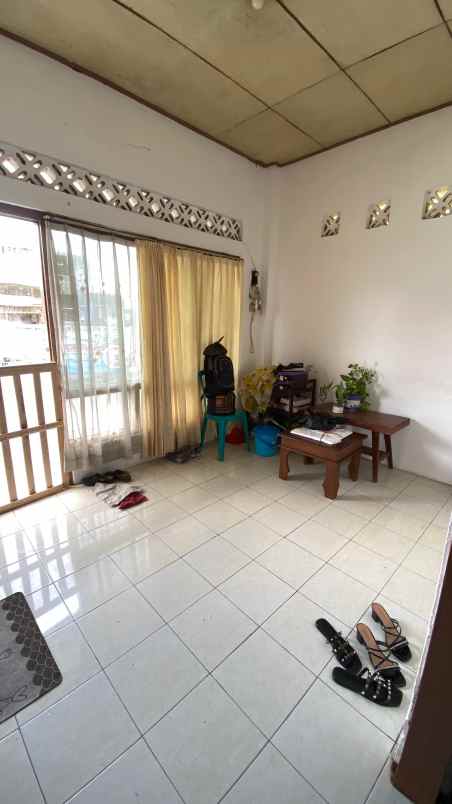 dijual rumah non perum tengah kota purwokerto