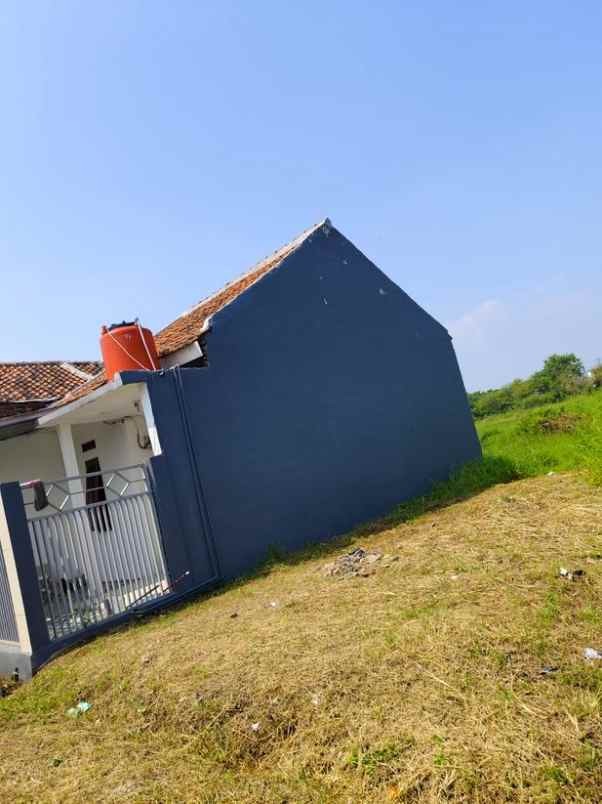 dijual rumah nusa indah permai
