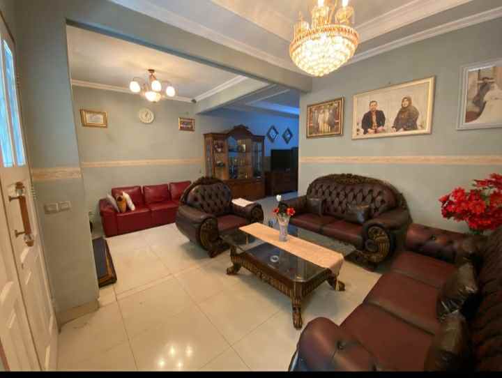 dijual rumah palem semi karawaci