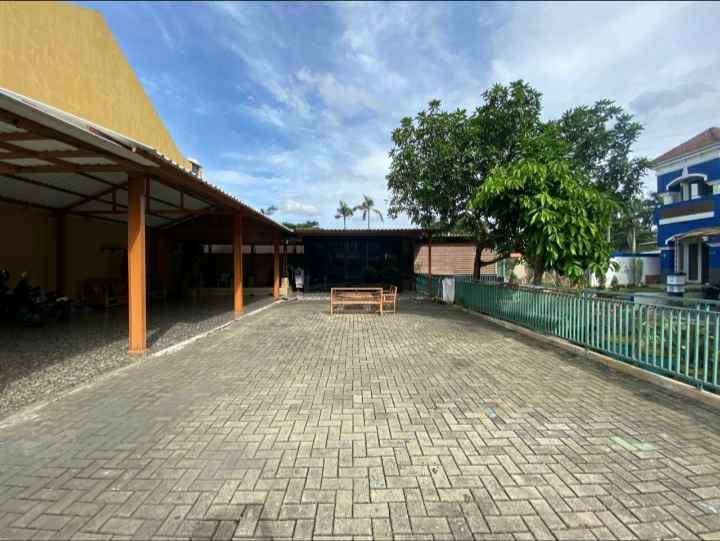 dijual rumah palem semi karawaci