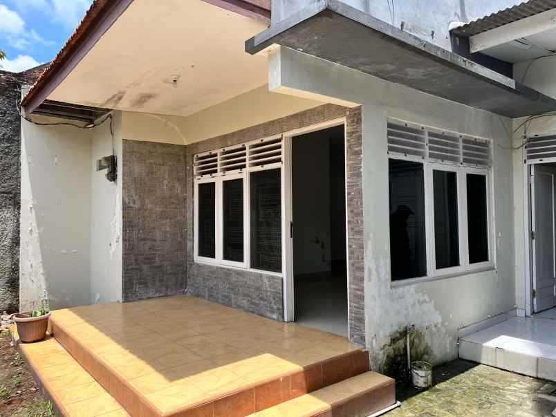 dijual rumah pancoran timur