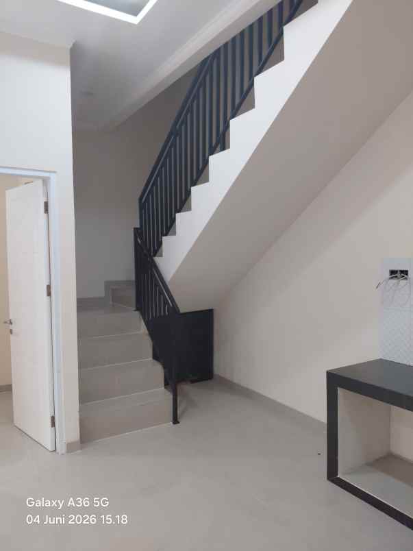 dijual rumah parigi