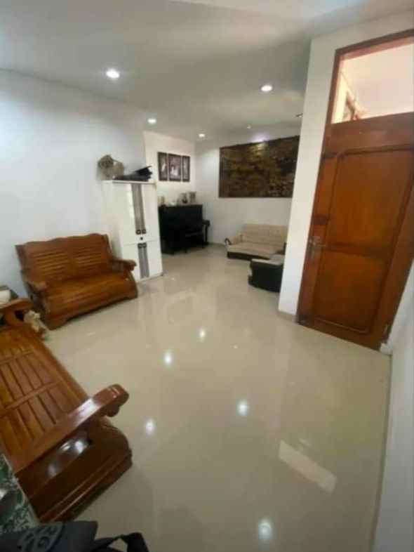 dijual rumah pasteur