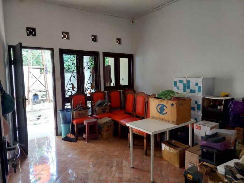dijual rumah persada depok
