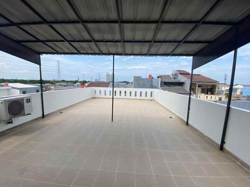 dijual rumah perum sunter graha pratama