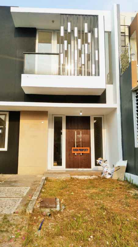 dijual rumah perumahan citra gran cibubur
