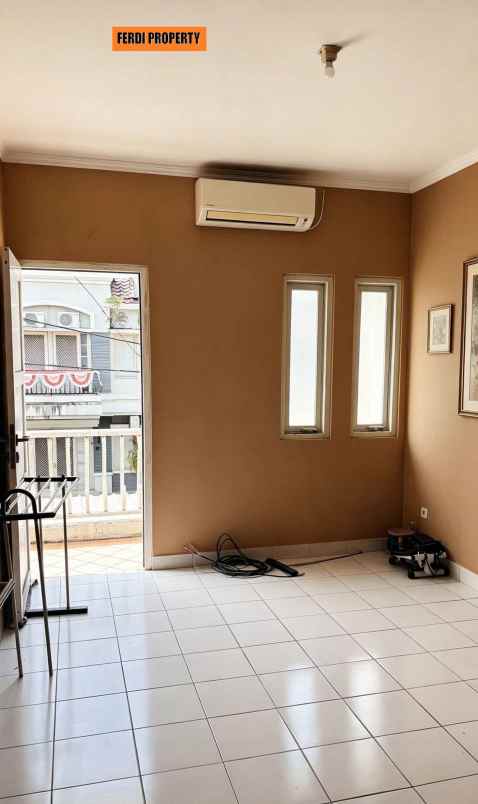 dijual rumah perumahan citra gran cibubur