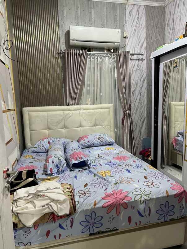 dijual rumah perumahan duta graha duta