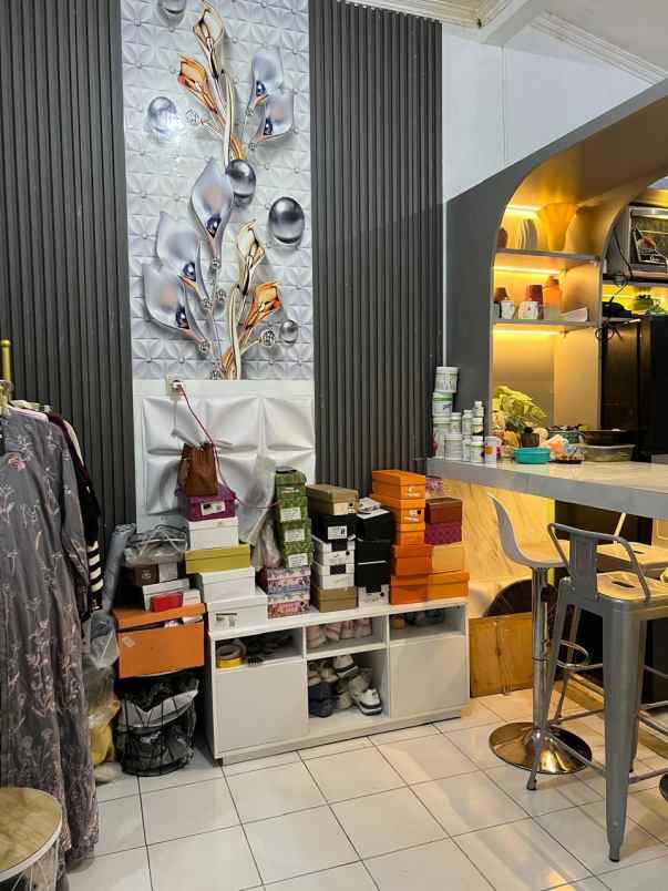 dijual rumah perumahan duta graha duta