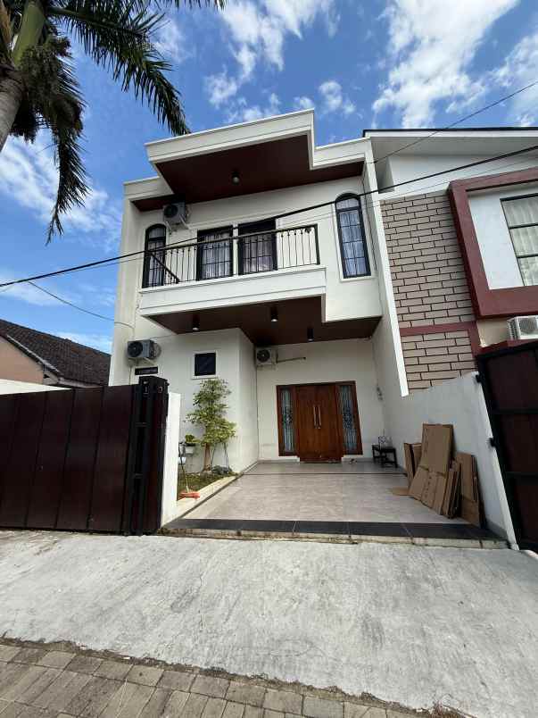 dijual rumah perumahan villa kedamaian asri