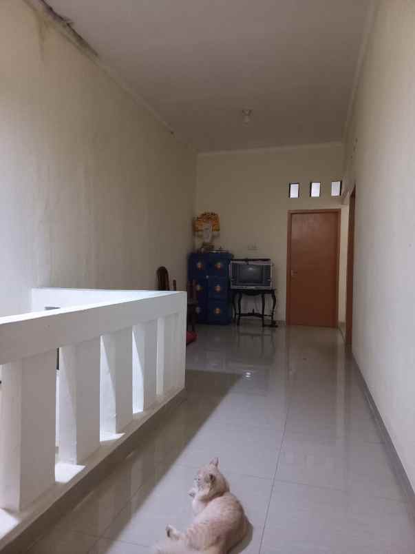 dijual rumah perumnas 1