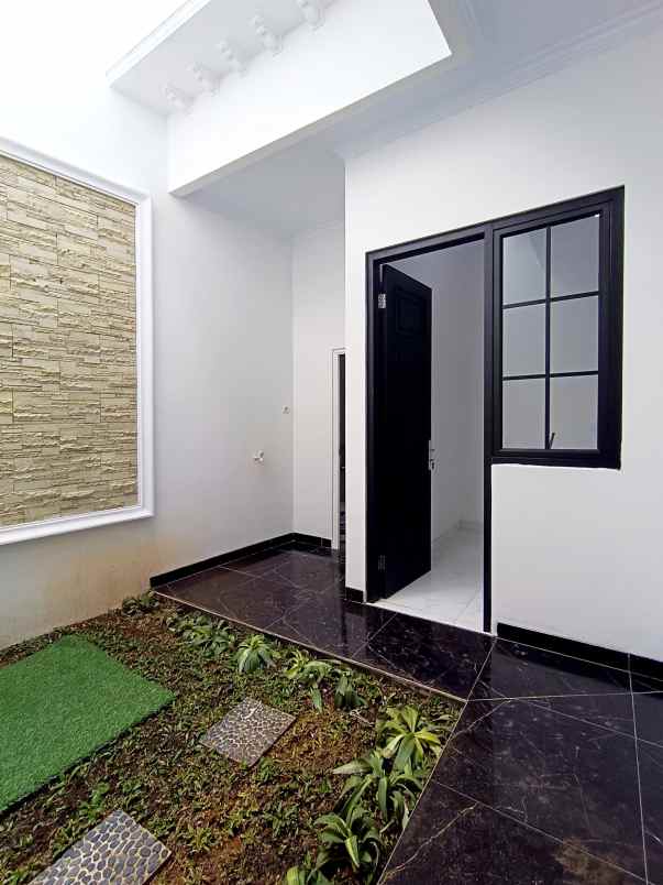 dijual rumah pinang ranti