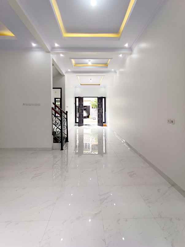 dijual rumah pinang ranti