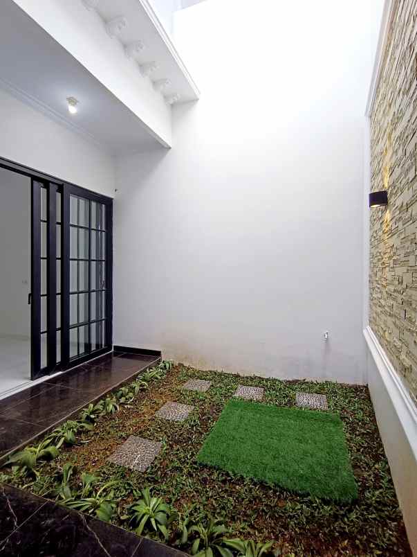 dijual rumah pinang ranti