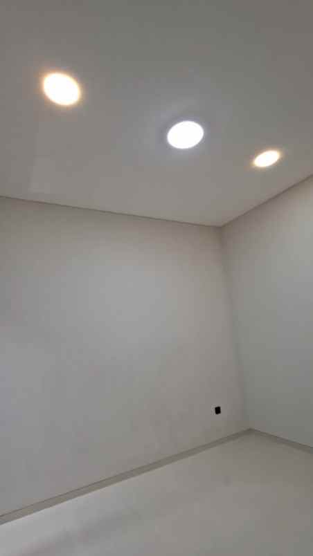 dijual rumah plus ruko lokasi poros vbt kota malang