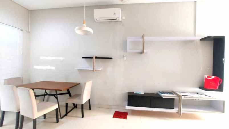 dijual rumah pondok gading residence