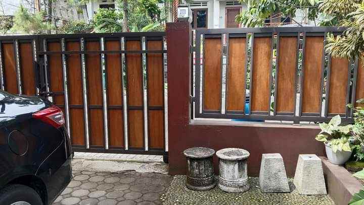 dijual rumah pondok hijau