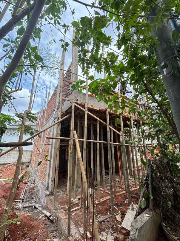 dijual rumah pondok kelapa