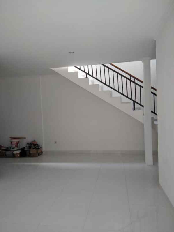 dijual rumah pondok pucung
