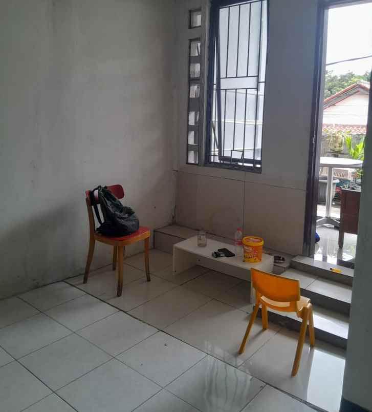 dijual rumah pondok pucung pondok aren