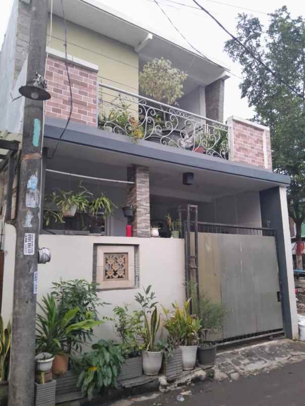 dijual rumah pondok pucung pondok aren