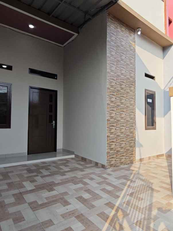 dijual rumah pondok ungu permai cluster