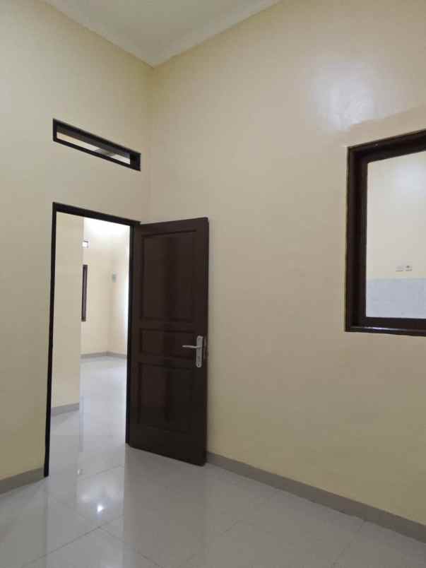 dijual rumah pondok ungu permai cluster