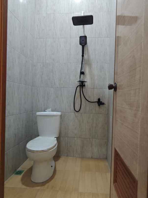 dijual rumah pondok ungu permai cluster