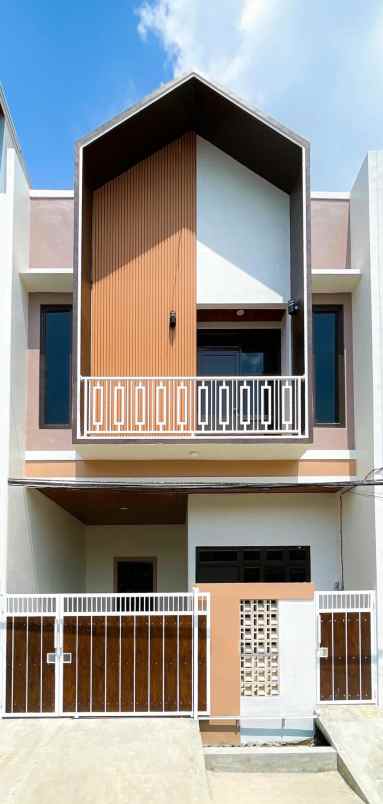 dijual rumah pondok ungu permai sektor