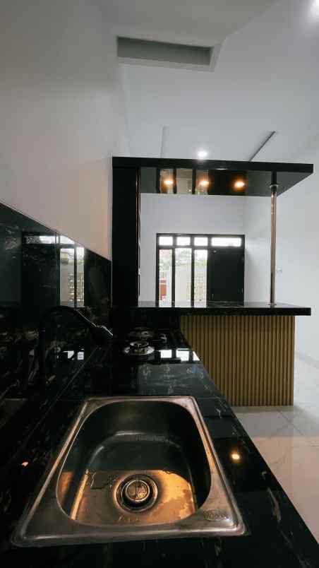 dijual rumah pondok ungu permai sektor