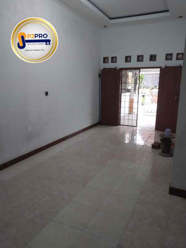 dijual rumah pulogebang