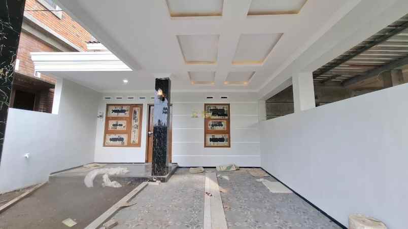 dijual rumah purwomartani