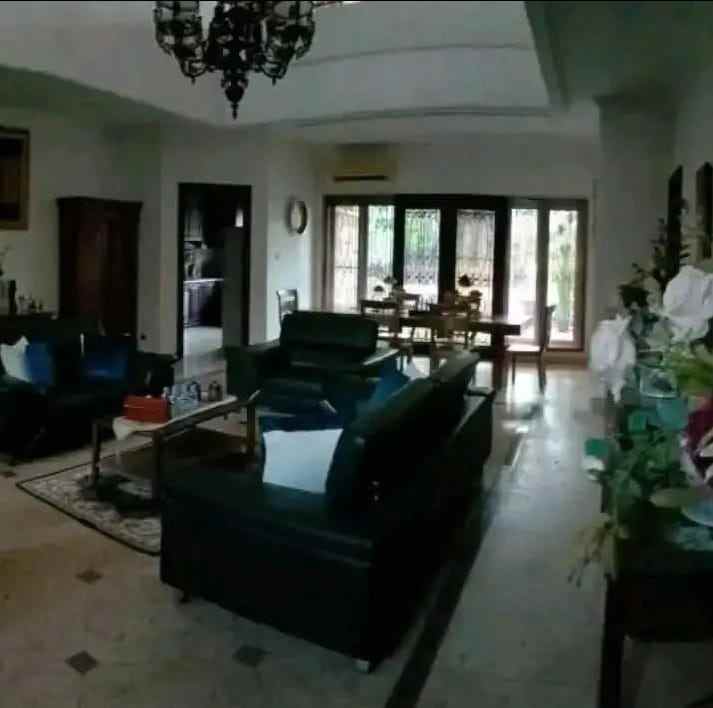 dijual rumah ragunan