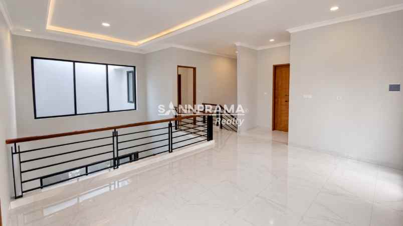 dijual rumah rangkapan jaya baru