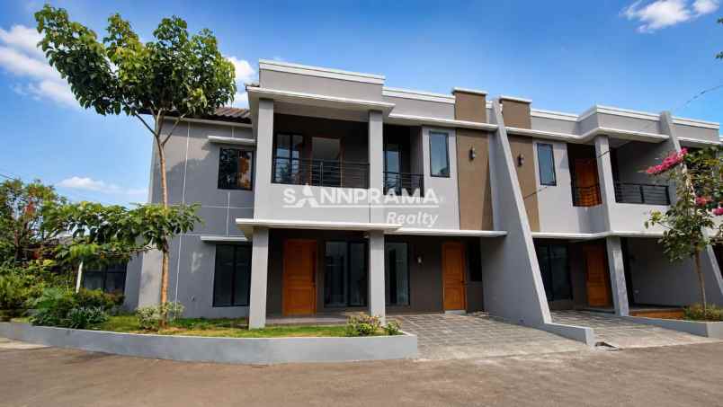 dijual rumah rangkapan jaya baru