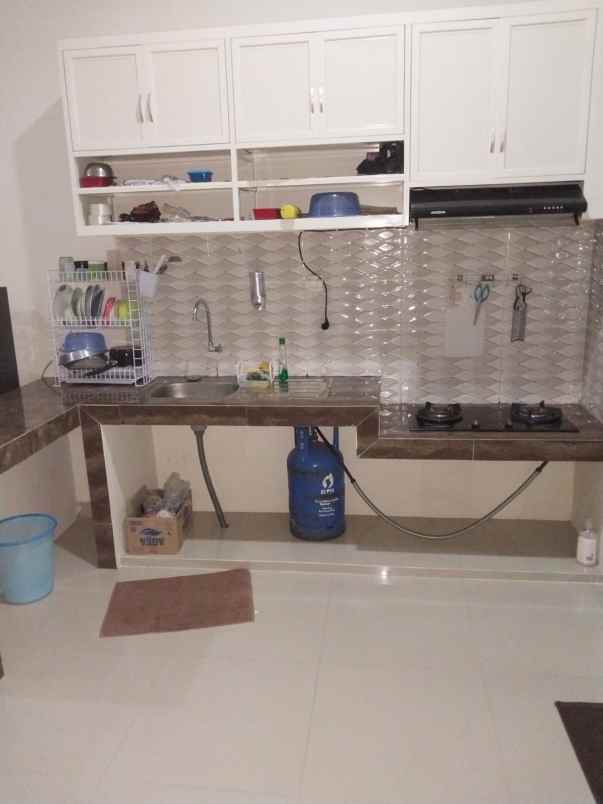 dijual rumah rungkut harapan