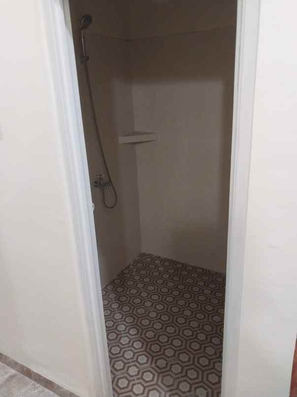 dijual rumah rungkut harapan