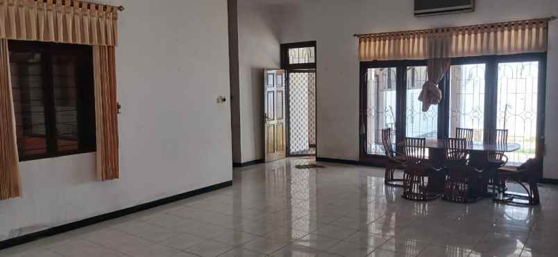 dijual rumah rungkut mapan