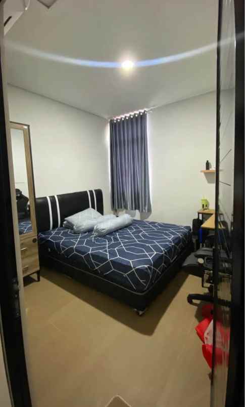 dijual rumah sambiroto