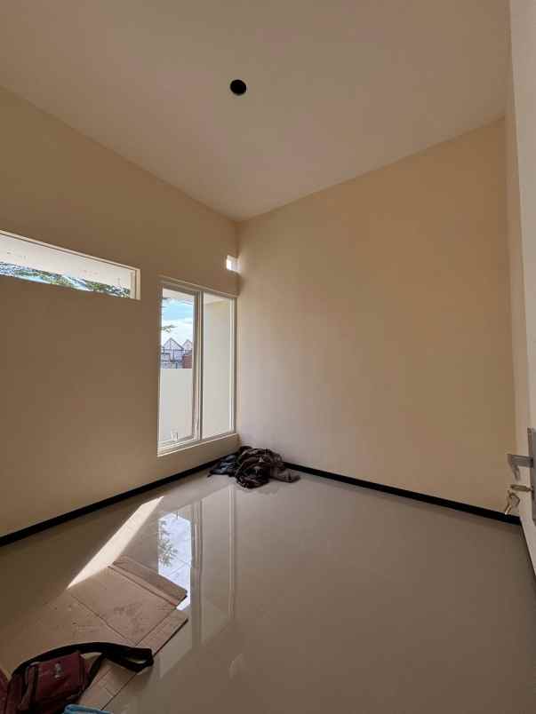 dijual rumah saptoraya pakis malang