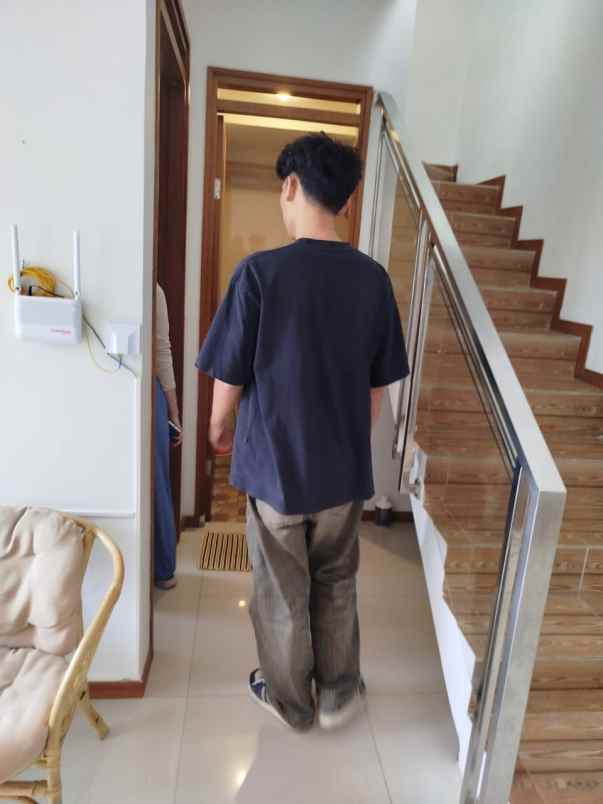 dijual rumah sariwangi