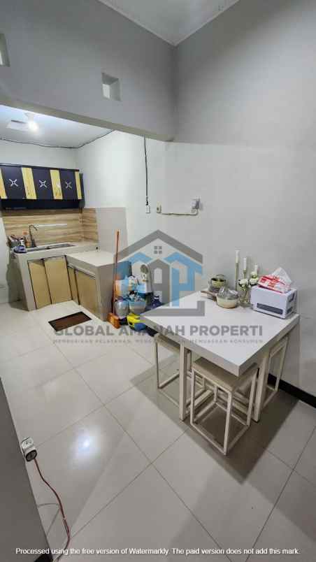 dijual rumah sariwangi