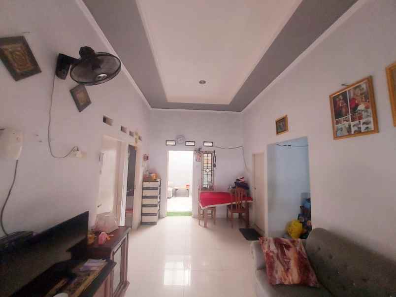 dijual rumah sasakpanjang permai