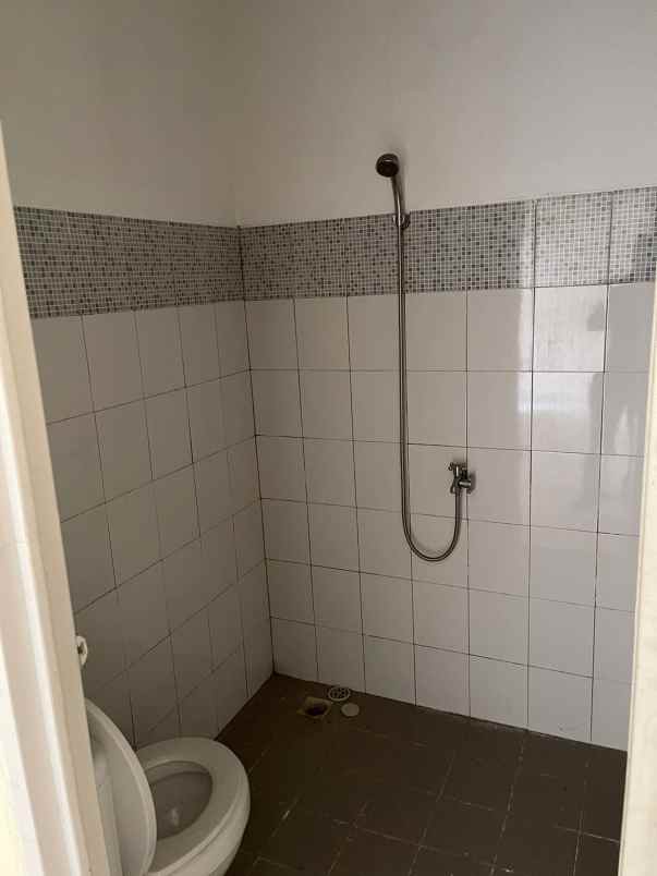 dijual rumah sawangan bedahan depok