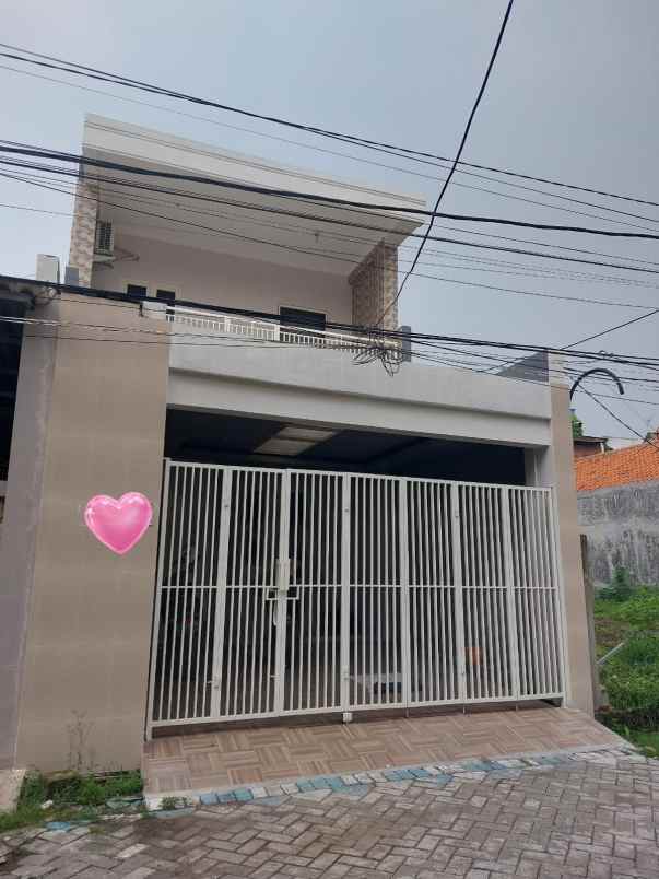 dijual rumah semampir tengah surabaya