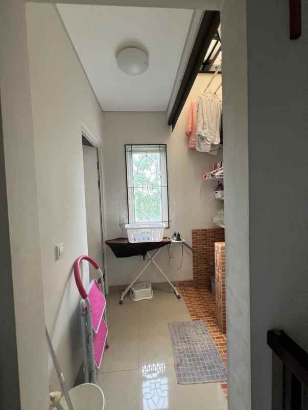 dijual rumah semifurnish siaphuni the savia bsd city